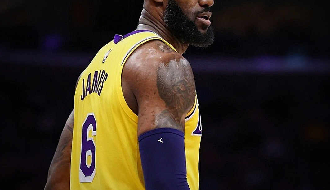 Kỳ chuyển nhượng NBA: Kỷ luật của người phân tích là biết nói 'chưa đủ dữ liệu
