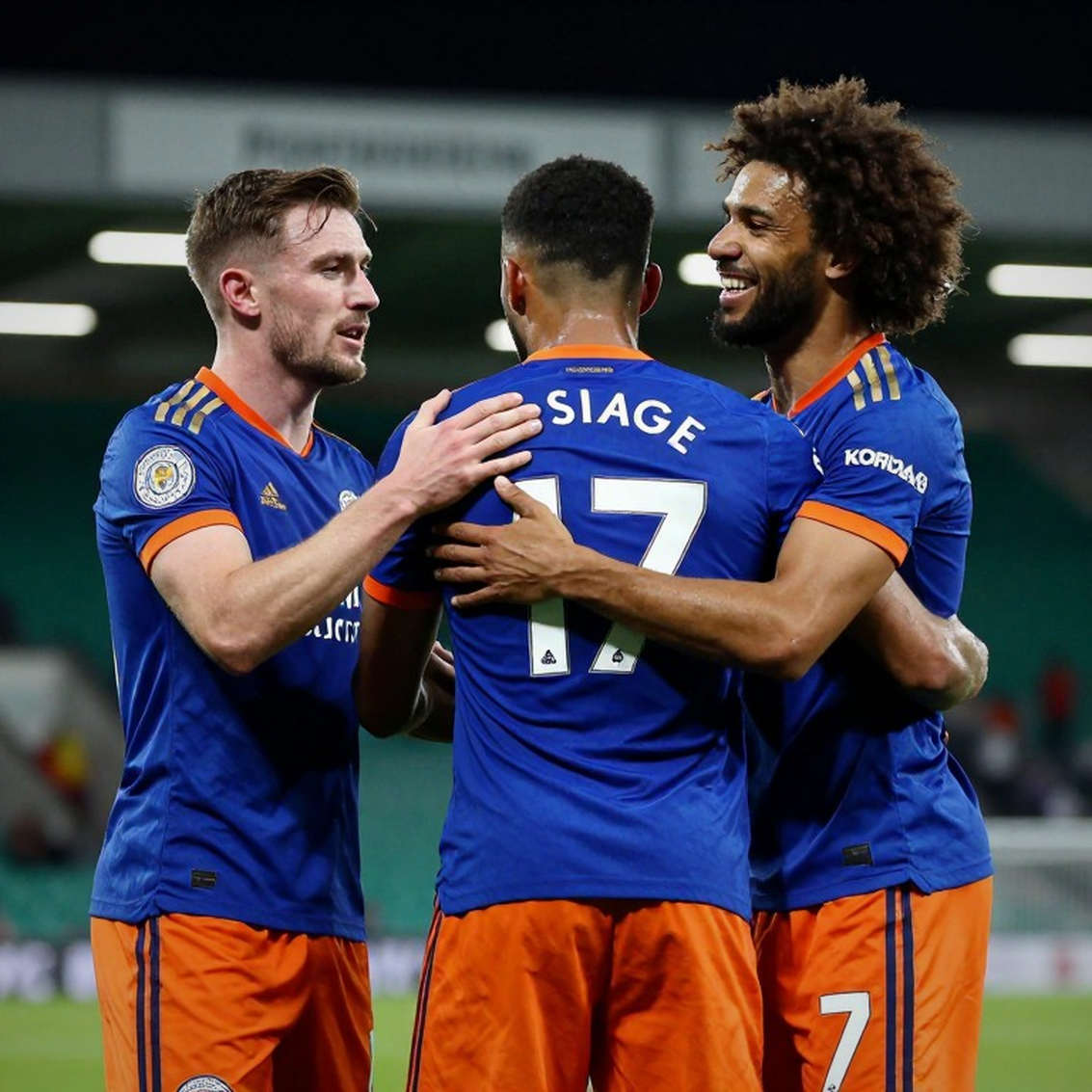 Arsenal giữ mạch toàn thắng, HLV Arteta vẫn chỉ trích trọng tài vì 'quả phạt đền ngớ ngẩn' Arsenal giữ mạch toàn thắng, HLV Arteta vẫn chỉ trích trọng tài vì 'quả phạt đền ngớ ngẩn'