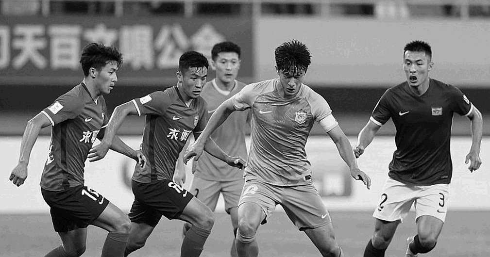 29 Names, Seven Newcomers, and the Gap Nobody Names: Roland Prepares U17 Vietnam for the 2026 World Cup