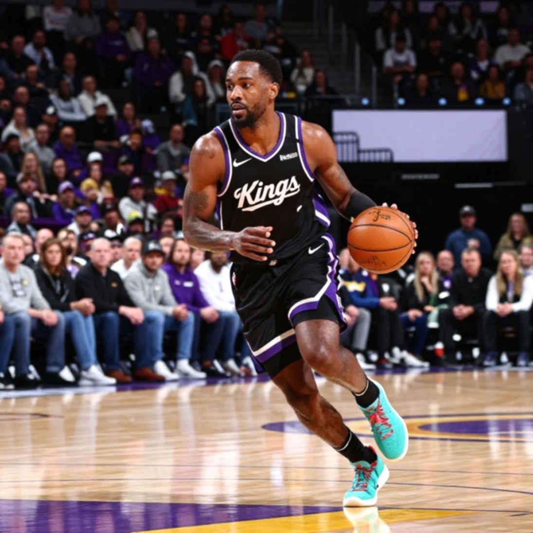 Mike James không đủ sức gánh Efes: Khi đội bóng bán giấc mơ nhưng quên mua bảo hiểm