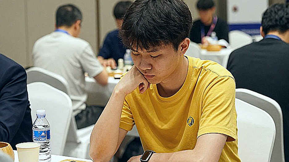 US Championships: Woodward hạ Caruana, Lee nới cách biệt — và khóa học khai cuộc nằm sau dòng tiêu đề