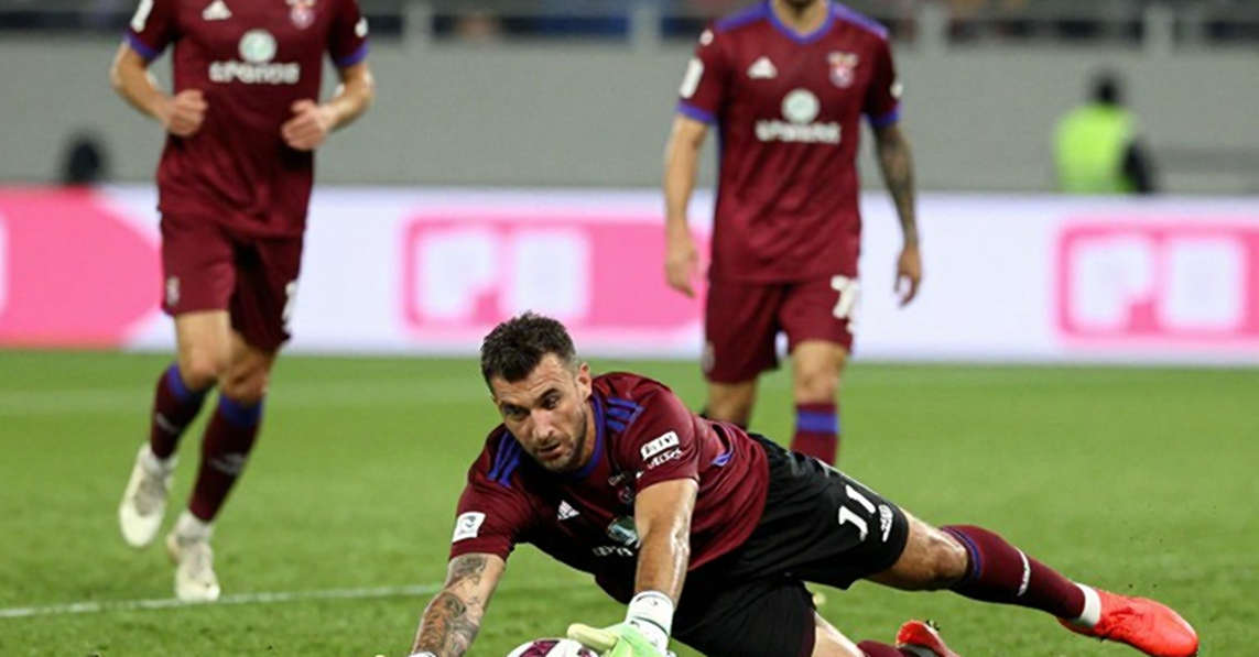 Khoảng lặng của Mancini và hai dòng tiền sau bản án Manchester City