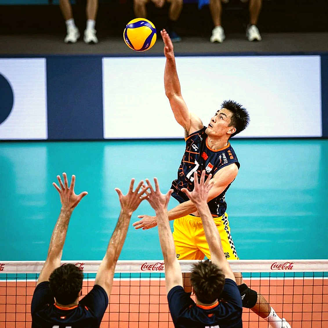 Phần Lan hạ đương kim vô địch thế giới Ý 3-2 ở tứ kết EuroVolley 2026: chiến thắng thật, biên độ chỉ bốn điểm