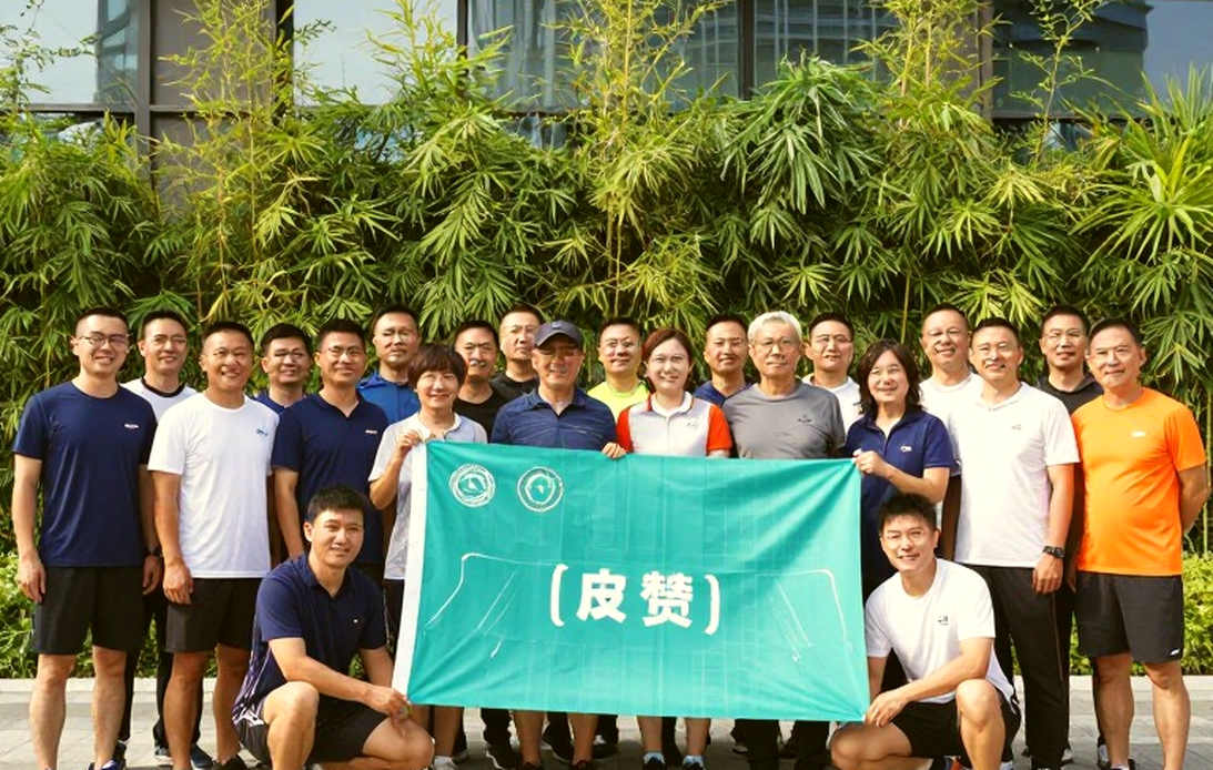 Điều khoản mua đứt bắt buộc và cái bẫy tài chính của các câu lạc bộ nhỏ