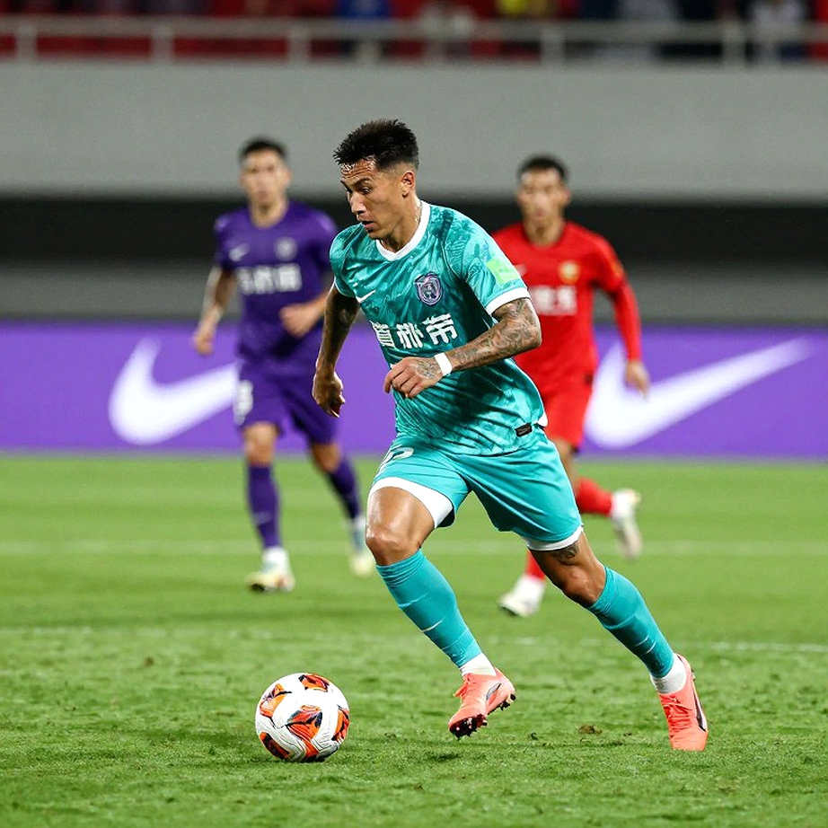 Al-Ittihad thắng Al-Faisaly 3-1: Cú đúp của En-Nesyri và ngôi đầu vẫn là một khoản vay