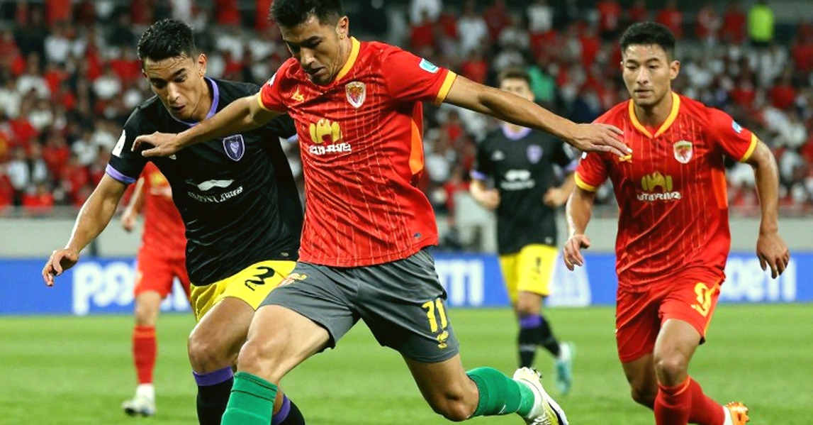 Nhịp trống không đăng ký bản quyền: Bóng đá Việt Nam nhìn từ sân cỏ đến phòng thay đồ Nhịp trống không đăng ký bản quyền: Bóng đá Việt Nam nhìn từ sân cỏ đến phòng thay đồ