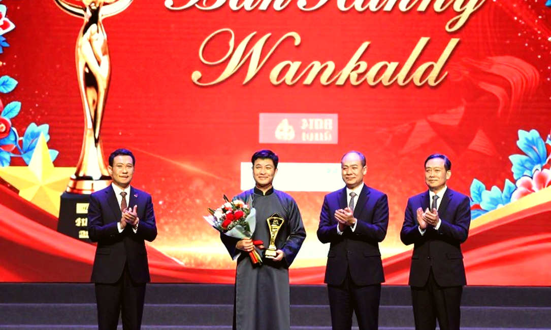 Slavi Binev và ba khoảng trống quyền lực bị gỡ cùng lúc khỏi taekwondo Olympic