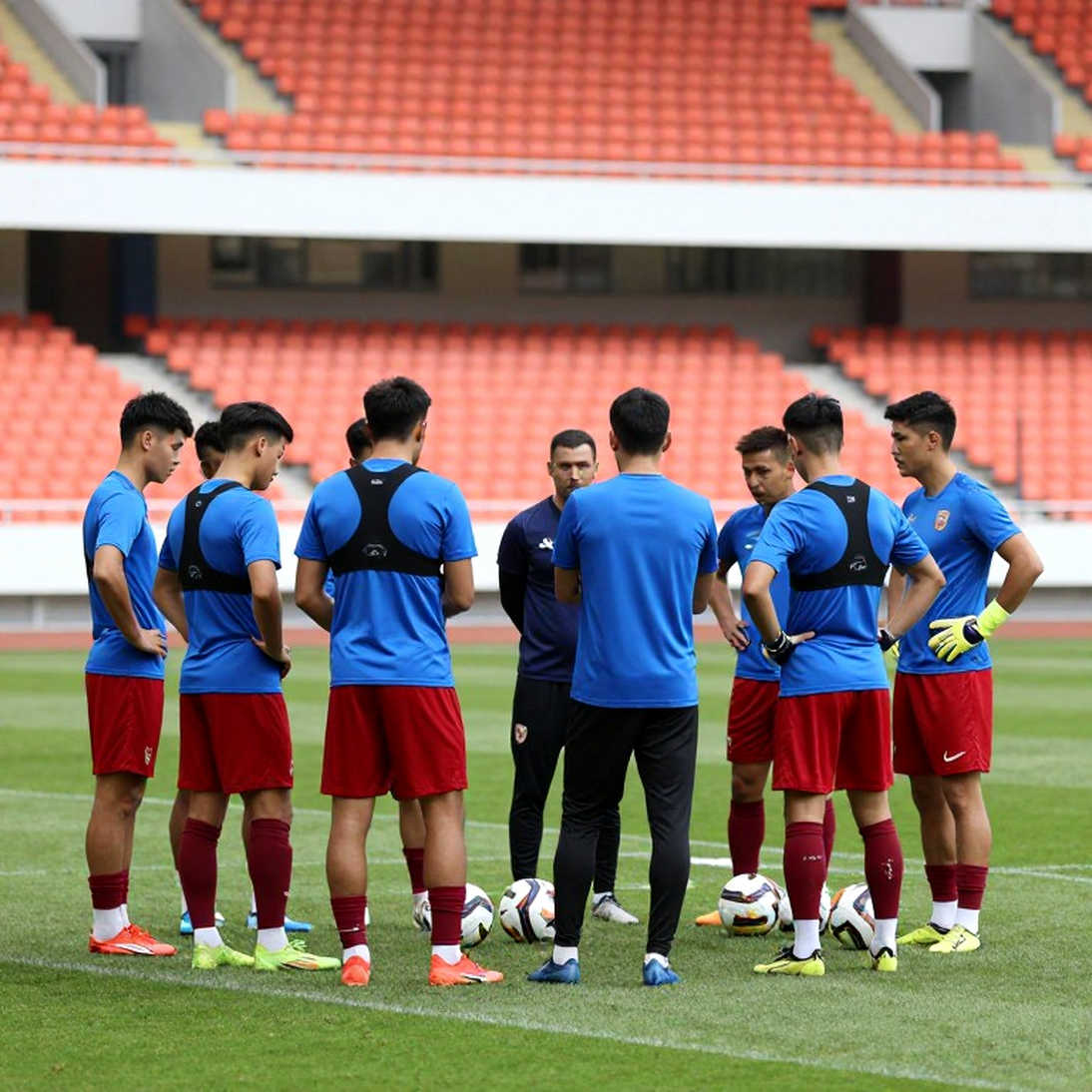 Audero bắt chính, Romeny đá ngay từ đầu: Indonesia đặt cược vào sơ đồ 3-4-3 trước bức tường 5-3-2 của Thái Lan tại chung kết ASEAN Cup 2026