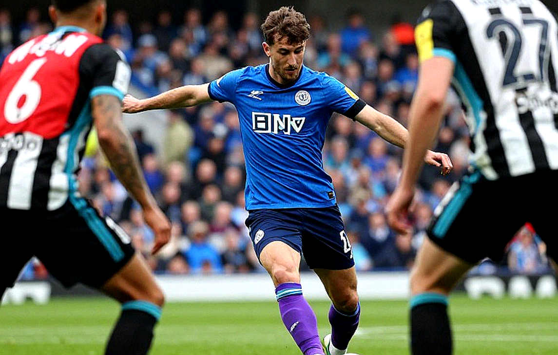 Chuyển nhượng V.League: Khi thế hệ vàng trở thành hàng tồn kho